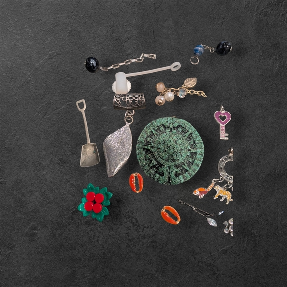 Elegant Silver and Gold Charm Bracelet - Picture 2 of 5